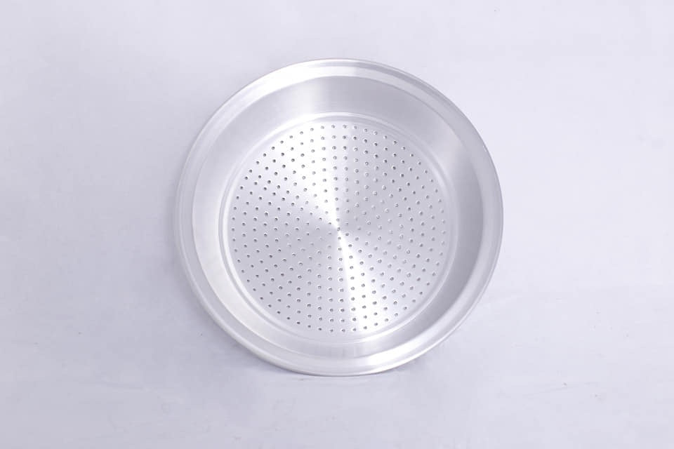 مصفاة ألومنيوم عادية مقاس 28